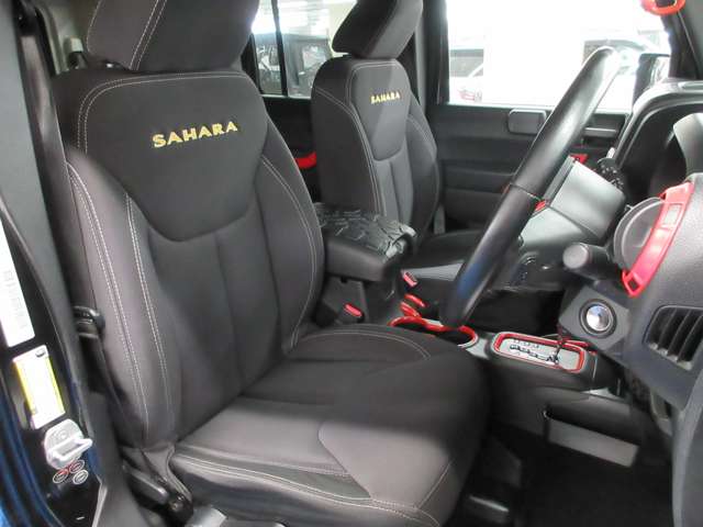 ジープ ラングラー　アンリミテッド アンリミテッド サハラ ４ＷＤ H25年 (関東) 99