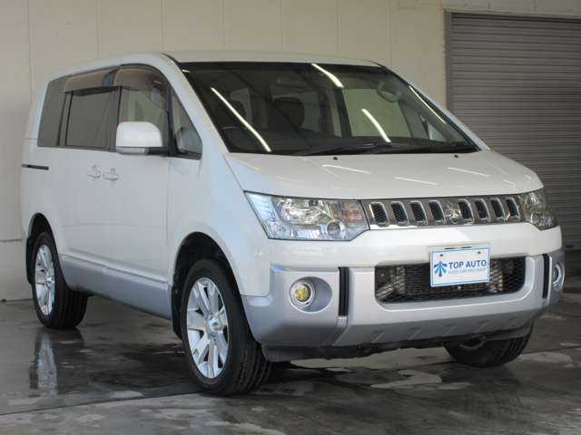 三菱 デリカ　Ｄ：５ ２．２ Ｄ パワーパッケージ ディーゼルターボ ４ＷＤ H29年 (関東) 99