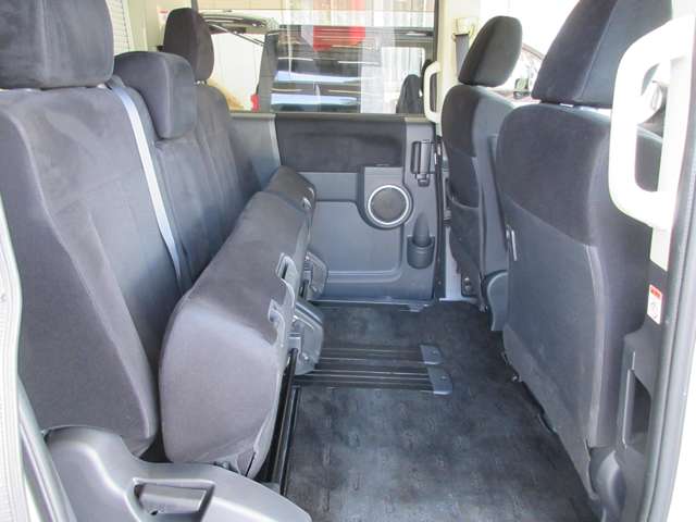 三菱 デリカ　Ｄ：５ ２．２ Ｄ パワーパッケージ ディーゼルターボ ４ＷＤ H29年 (関東) 99
