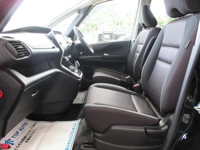 日産 セレナ １．２ Ｅ－ＰＯＷＥＲ ハイウェイスター Ｖ H30年 (関東) 99