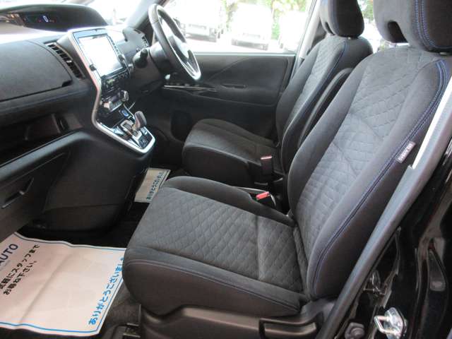 日産 セレナ １．２ Ｅ－ＰＯＷＥＲ ＡＵＴＥＣＨ H30年 (関東) 99