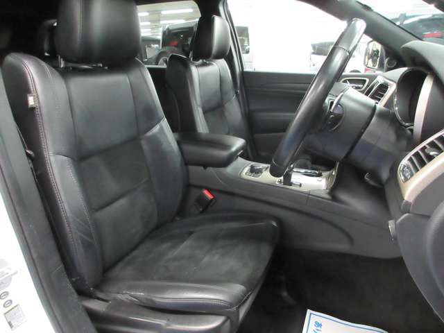 ジープ グランドチェロキー アルティチュード ４ＷＤ H27年 (関東) 99