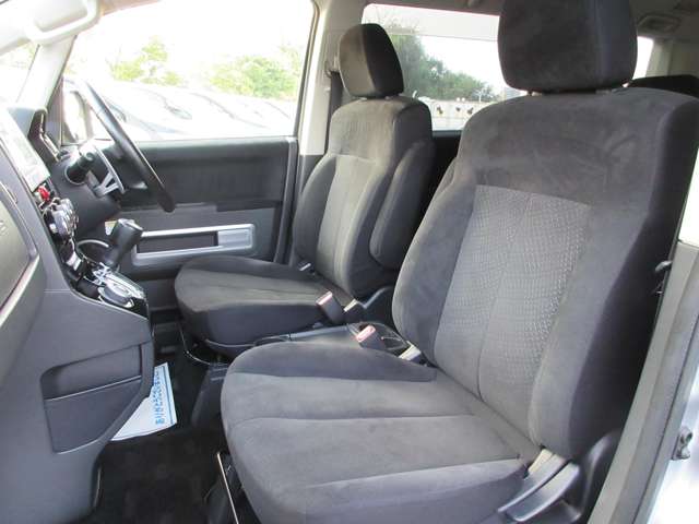 三菱 デリカ　Ｄ：５ ２．２ Ｄ パワーパッケージ ディーゼルターボ ４ＷＤ H27年 (関東) 99