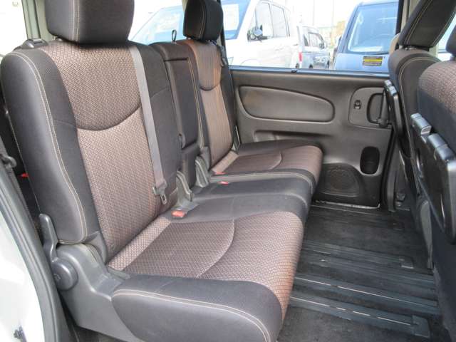 日産 セレナ ２．０ ハイウェイスター Ｓ－ＨＹＢＲＩＤ H26年 (関東) 99