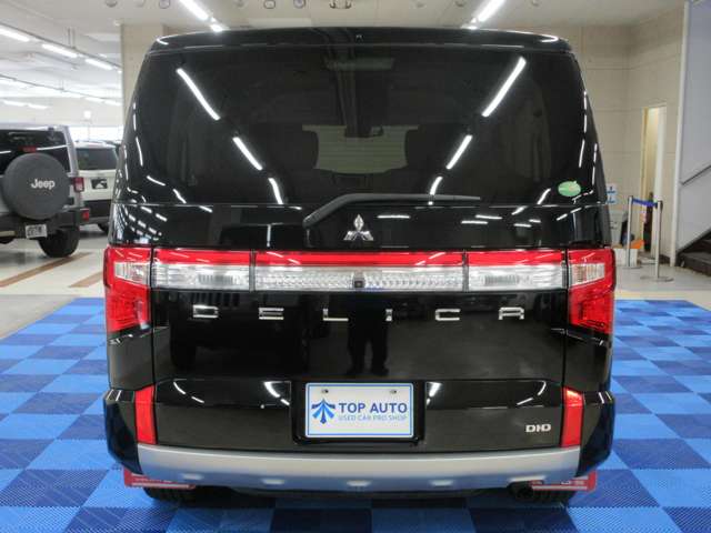 三菱 デリカ　Ｄ：５ ２．２ Ｇ パワーパッケージ ディーゼルターボ ４ＷＤ R1年 (関東) 99