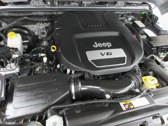 ジープ ラングラー　アンリミテッド アンリミテッド サハラ ４ＷＤ H29年 (関東) 99