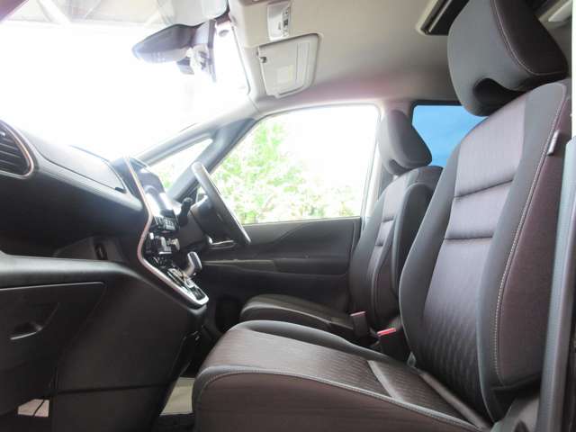 日産 セレナ １．２ Ｅ－ＰＯＷＥＲ ハイウェイスター Ｖ H30年 (関東) 99