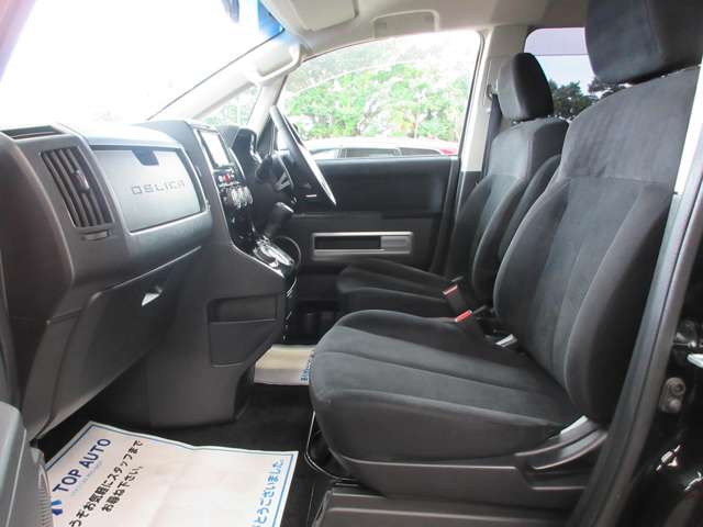 三菱 デリカ　Ｄ：５ ２．２ Ｄ パワーパッケージ ディーゼルターボ ４ＷＤ H28年 (関東) 99