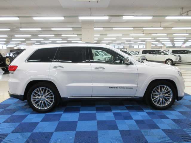 ジープ グランドチェロキー サミット ４ＷＤ R1年 (関東) 99