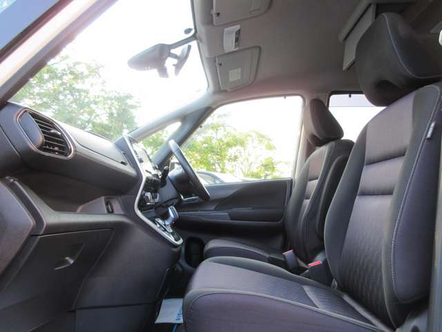 日産 セレナ １．２ Ｅ－ＰＯＷＥＲ ハイウェイスター Ｖ H30年 (関東) 99