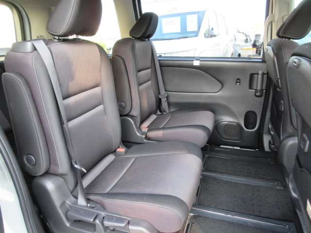 日産 セレナ １．２ Ｅ－ＰＯＷＥＲ ハイウェイスター Ｖ H30年 (関東) 99