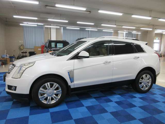 キャデラック ＳＲＸ　クロスオーバー ラグジュアリー ４ＷＤ H27年 (関東) 99