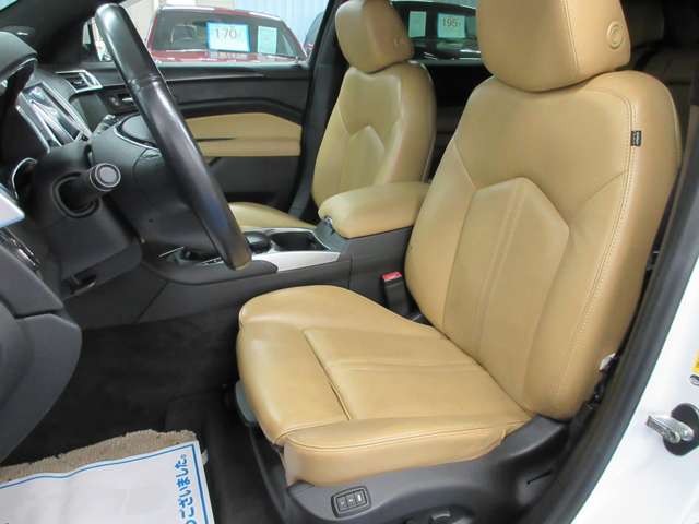 キャデラック ＳＲＸ　クロスオーバー ラグジュアリー ４ＷＤ H27年 (関東) 99