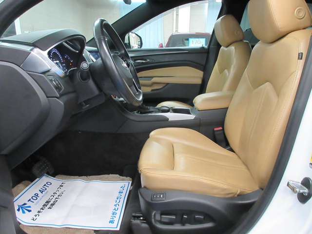 キャデラック ＳＲＸ　クロスオーバー ラグジュアリー ４ＷＤ H27年 (関東) 99
