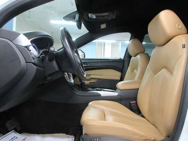 キャデラック ＳＲＸ　クロスオーバー ラグジュアリー ４ＷＤ H27年 (関東) 99