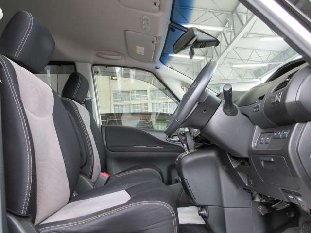 日産 セレナ ２．０ ライダー パフォーマンススペック Ｓ－ＨＹＢＲＩＤ アドバンストセーフティ パッケージ H26年 (関東) 99