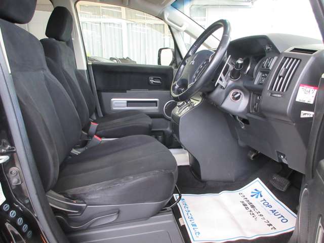 三菱 デリカ　Ｄ：５ ２．２ Ｄ パワーパッケージ ディーゼルターボ ４ＷＤ H26年 (関東) 99