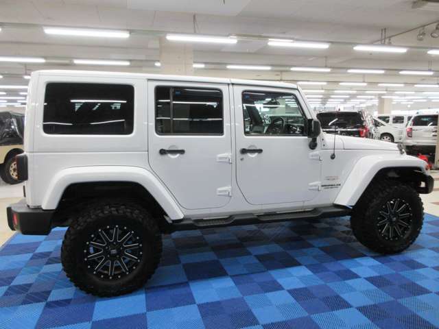 ジープ ラングラー　アンリミテッド アンリミテッド サハラ ４ＷＤ H25年 (関東) 99