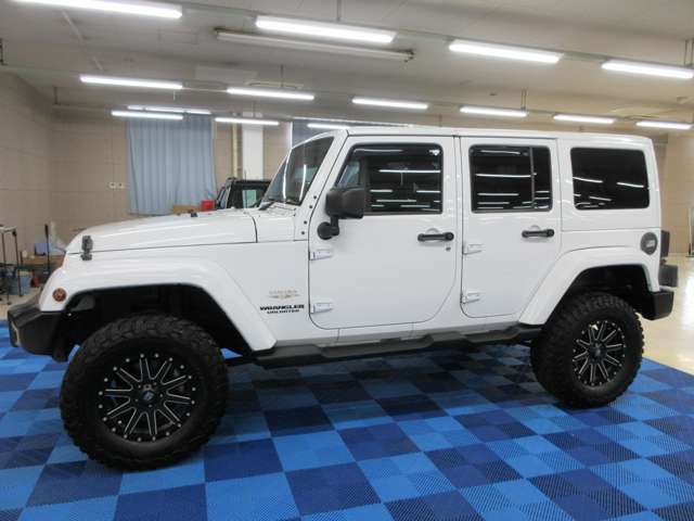 ジープ ラングラー　アンリミテッド アンリミテッド サハラ ４ＷＤ H25年 (関東) 99