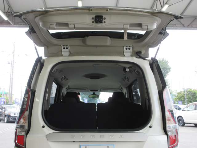 日産 セレナ １．２ Ｅ－ＰＯＷＥＲ ハイウェイスター Ｖ R1年 (関東) 99