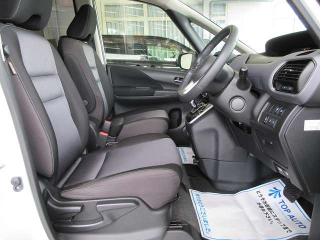 日産 セレナ １．２ Ｅ－ＰＯＷＥＲ ハイウェイスター Ｖ R1年 (関東) 99