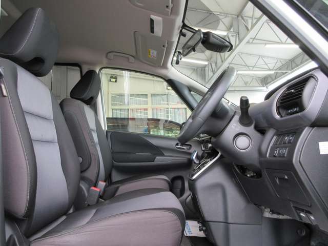 日産 セレナ １．２ Ｅ－ＰＯＷＥＲ ハイウェイスター Ｖ R1年 (関東) 99