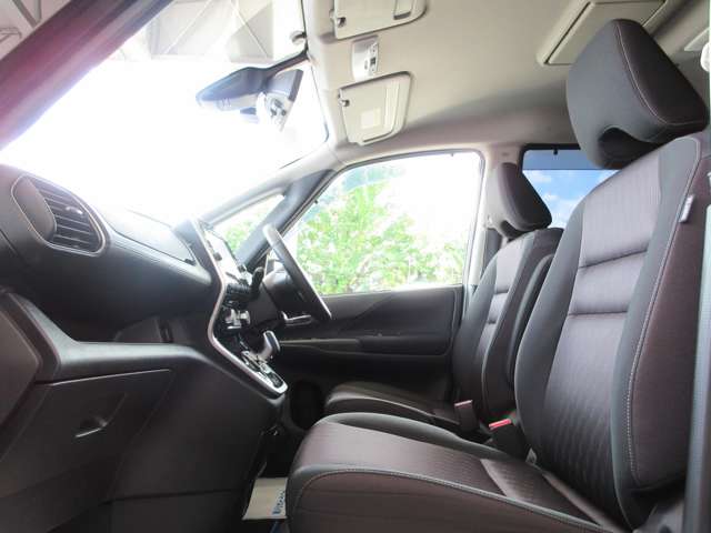 日産 セレナ １．２ Ｅ－ＰＯＷＥＲ ハイウェイスター Ｖ H30年 (関東) 99