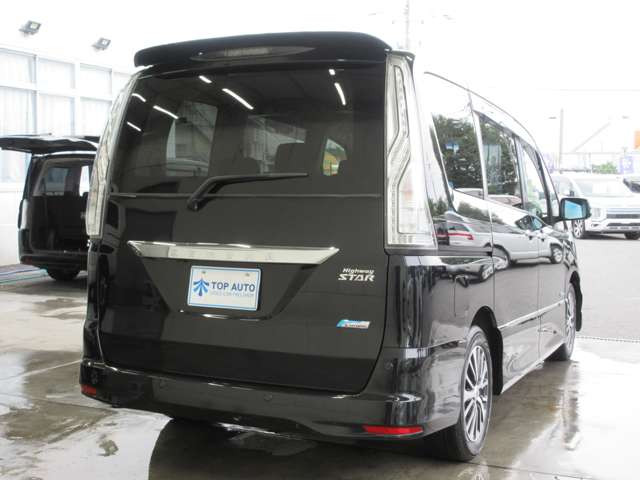 日産 セレナ ２．０ ハイウェイスター Ｖセレクション＋ＳＡＦＥＴＹ Ｓ－ＨＹＢＲＩＤ アドバンストセーフティ ＰＫＧ H27年 (関東) 99