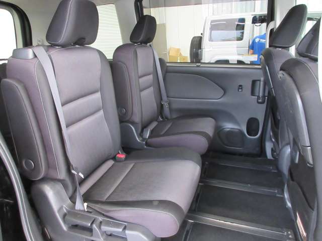 日産 セレナ １．２ Ｅ－ＰＯＷＥＲ ハイウェイスター Ｖ H30年 (関東) 99