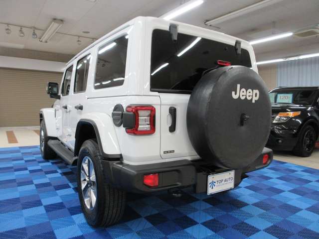 ジープ ラングラー　アンリミテッド アンリミテッド サハラ ２．０Ｌ ４ＷＤ R2年 (関東) 99