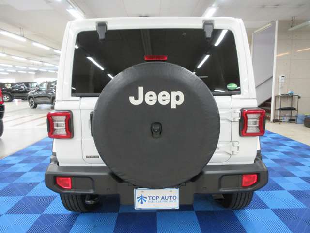 ジープ ラングラー　アンリミテッド アンリミテッド サハラ ２．０Ｌ ４ＷＤ R2年 (関東) 99