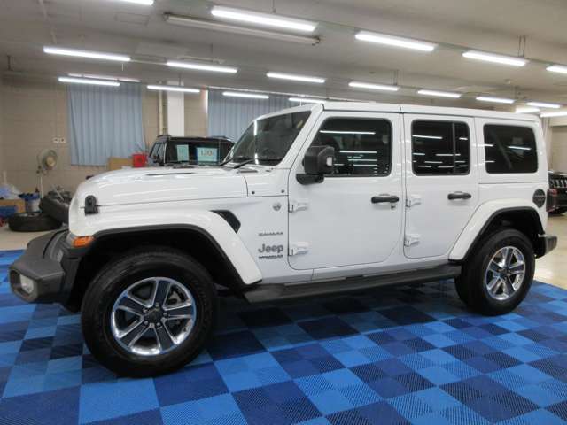 ジープ ラングラー　アンリミテッド アンリミテッド サハラ ２．０Ｌ ４ＷＤ R2年 (関東) 99