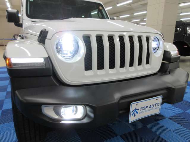 ジープ ラングラー　アンリミテッド アンリミテッド サハラ ２．０Ｌ ４ＷＤ R2年 (関東) 99