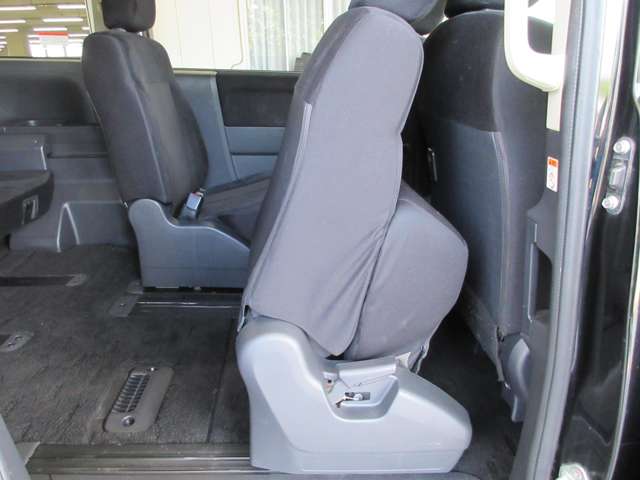 三菱 デリカ　Ｄ：５ ２．２ Ｄ パワーパッケージ ディーゼルターボ ４ＷＤ H25年 (関東) 99