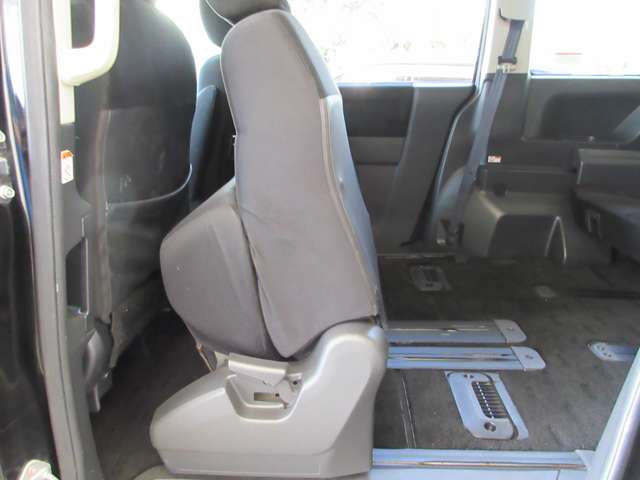 三菱 デリカ　Ｄ：５ ２．２ Ｄ パワーパッケージ ディーゼルターボ ４ＷＤ H25年 (関東) 99