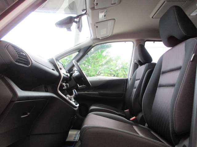 日産 セレナ １．２ Ｅ－ＰＯＷＥＲ ハイウェイスター Ｖ R1年 (関東) 99