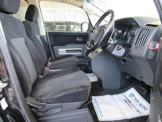 三菱 デリカ　Ｄ：５ ２．４ Ｇ パワーパッケージ ４ＷＤ H24年 (関東) 99