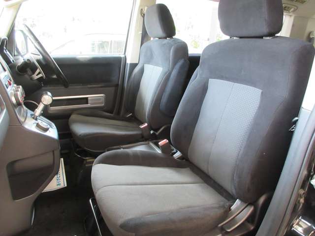 三菱 デリカ　Ｄ：５ ２．４ Ｇ パワーパッケージ ４ＷＤ H24年 (関東) 99