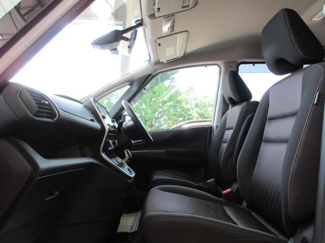 日産 セレナ １．２ Ｅ－ＰＯＷＥＲ ハイウェイスター Ｖ R1年 (関東) 99