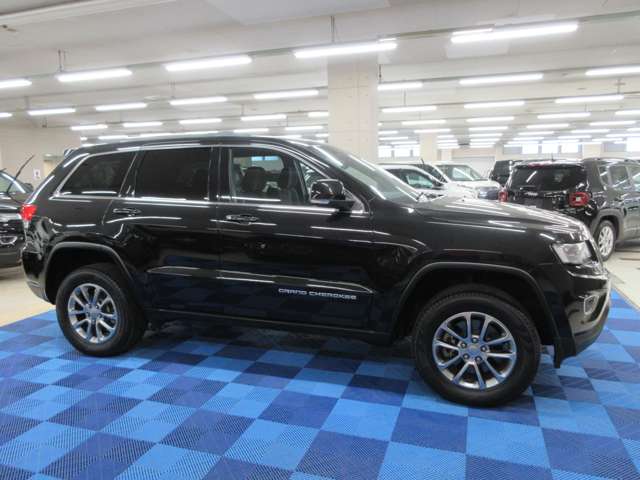 ジープ グランドチェロキー ラレード ４ＷＤ H26年 (関東) 99