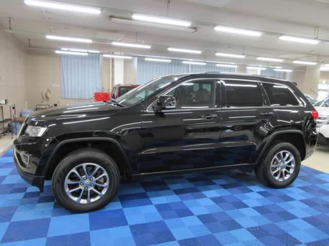 ジープ グランドチェロキー ラレード ４ＷＤ H26年 (関東) 99