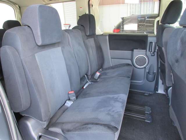三菱 デリカ　Ｄ：５ ２．４ Ｇ パワーパッケージ ４ＷＤ H21年 (関東) 99