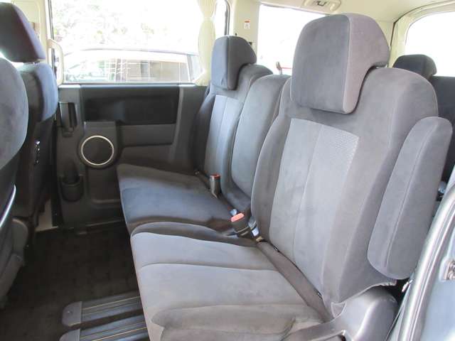 三菱 デリカ　Ｄ：５ ２．４ Ｇ パワーパッケージ ４ＷＤ H21年 (関東) 99