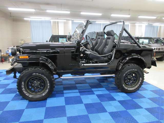 ＡＭＣジープ ＣＪ７ ベースグレード S59年 () 99