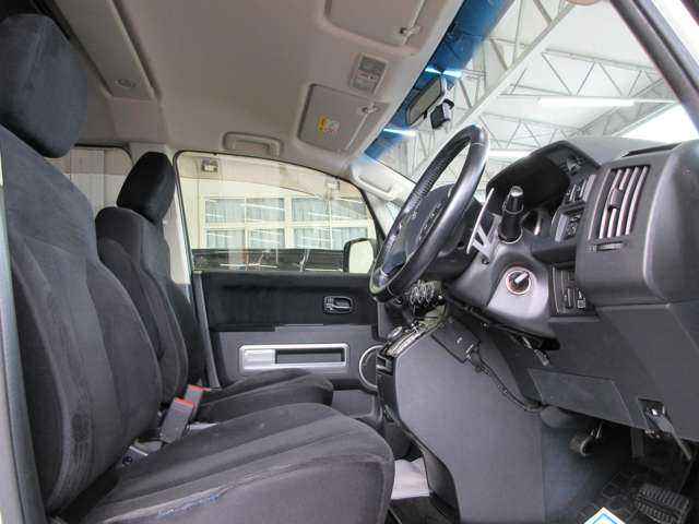 三菱 デリカ　Ｄ：５ ２．２ Ｄ パワーパッケージ ディーゼルターボ ４ＷＤ H27年 (関東) 99