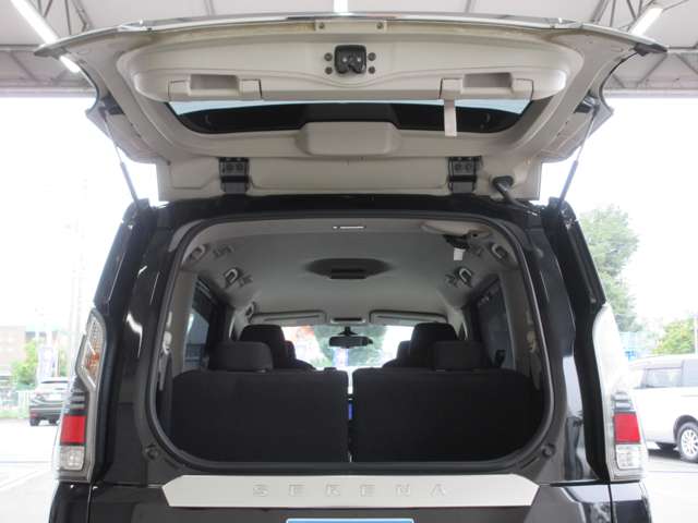 日産 セレナ １．２ Ｅ－ＰＯＷＥＲ ハイウェイスター Ｖ R1年 (関東) 99