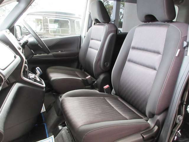 日産 セレナ １．２ Ｅ－ＰＯＷＥＲ ハイウェイスター Ｖ R1年 (関東) 99
