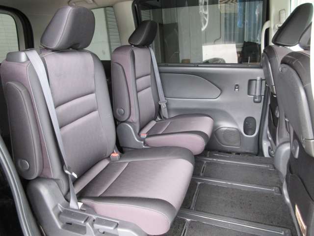 日産 セレナ １．２ Ｅ－ＰＯＷＥＲ ハイウェイスター Ｖ R1年 (関東) 99