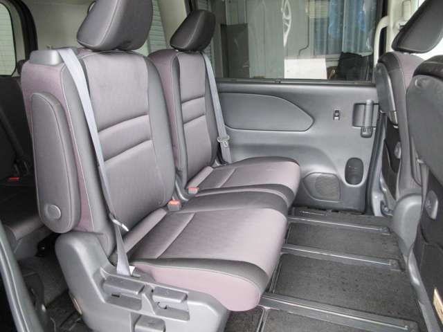 日産 セレナ １．２ Ｅ－ＰＯＷＥＲ ハイウェイスター Ｖ R1年 (関東) 99