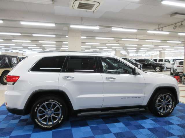 ジープ グランドチェロキー リミテッド ４ＷＤ H28年 (関東) 99